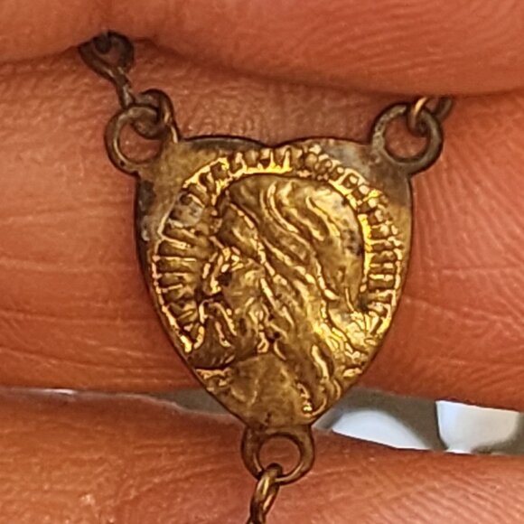 White oval  shaped-faceted white catholic rosary - Picture 5 of 6